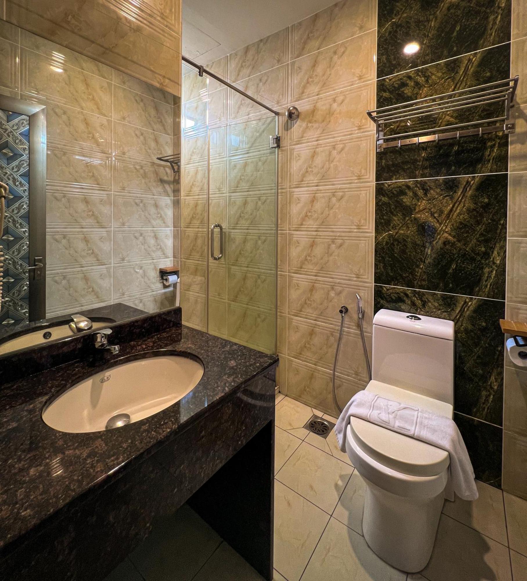 K Garden Hotel Ipoh Dış mekan fotoğraf